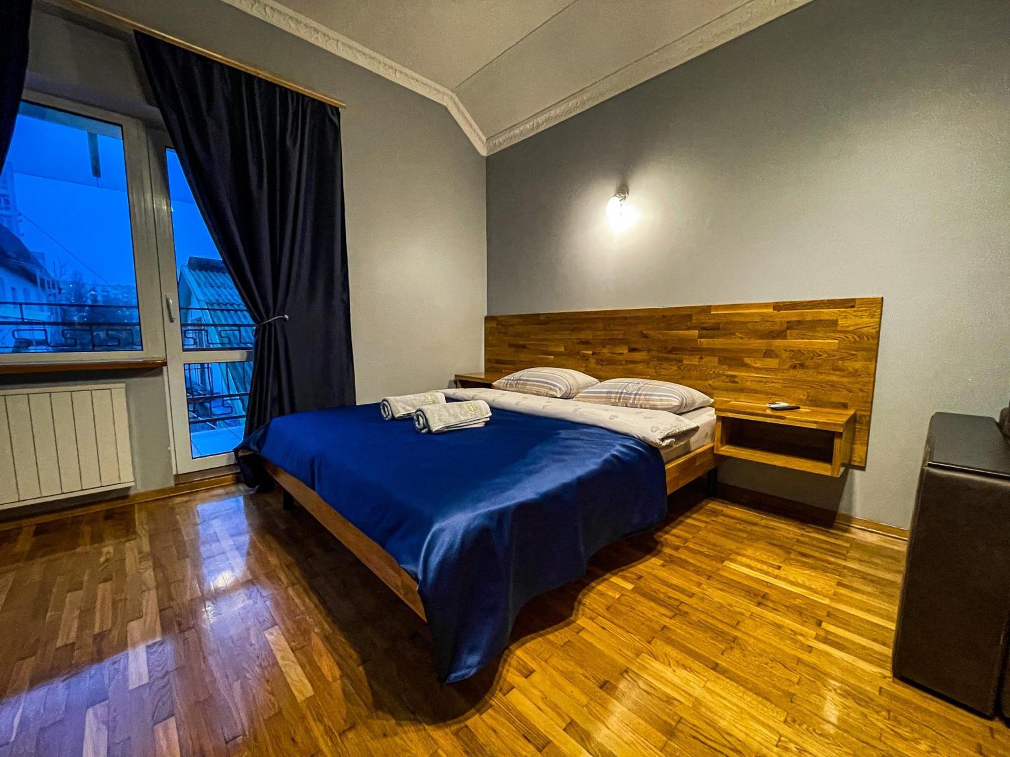 Апартаменты В Центре Возле Набережной Kremenchuk Room photo
